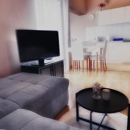 Deluxe Apartment Bluebay Oasis Fažana エクステリア 写真