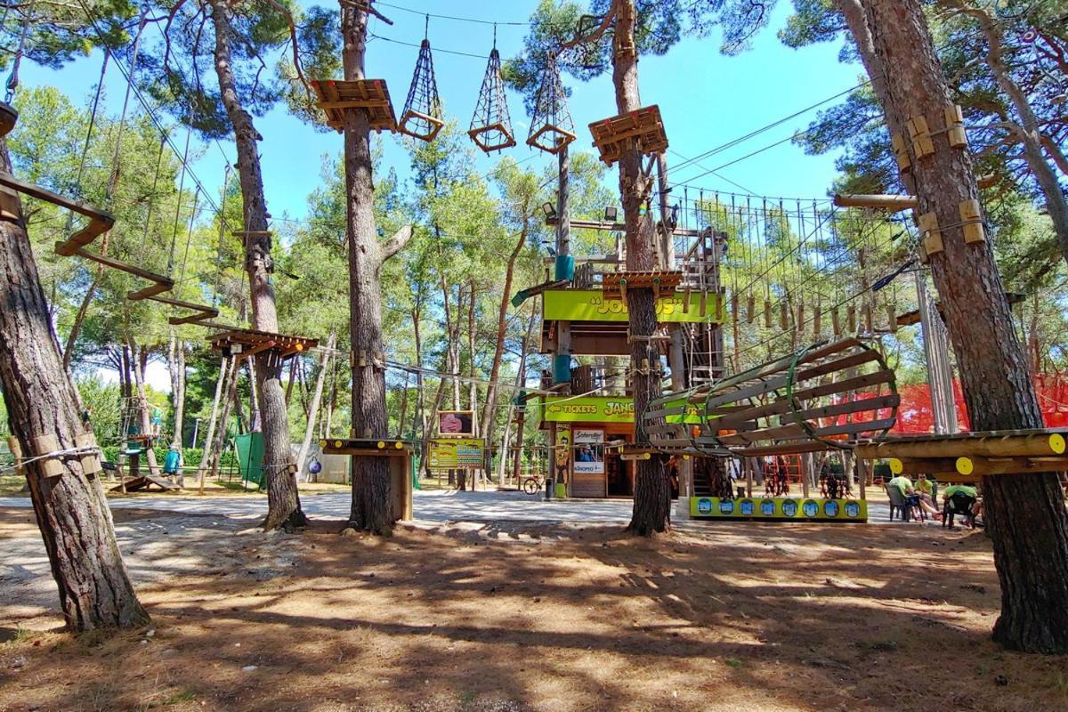 Deluxe Apartment Bluebay Oasis Fažana エクステリア 写真